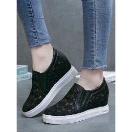 Flower Embroidery Detail Hidden Heeled Shoes